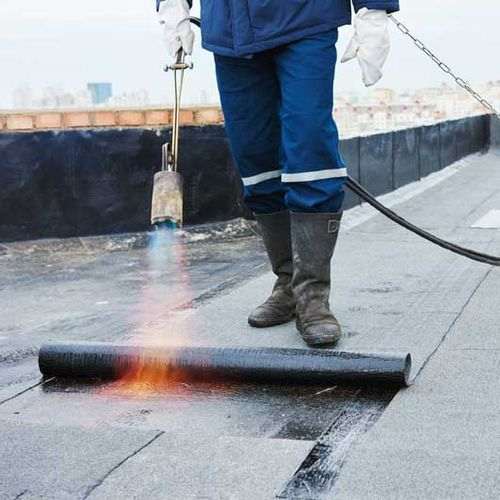 Inschakelen van dakspecialist Oegstgeest
